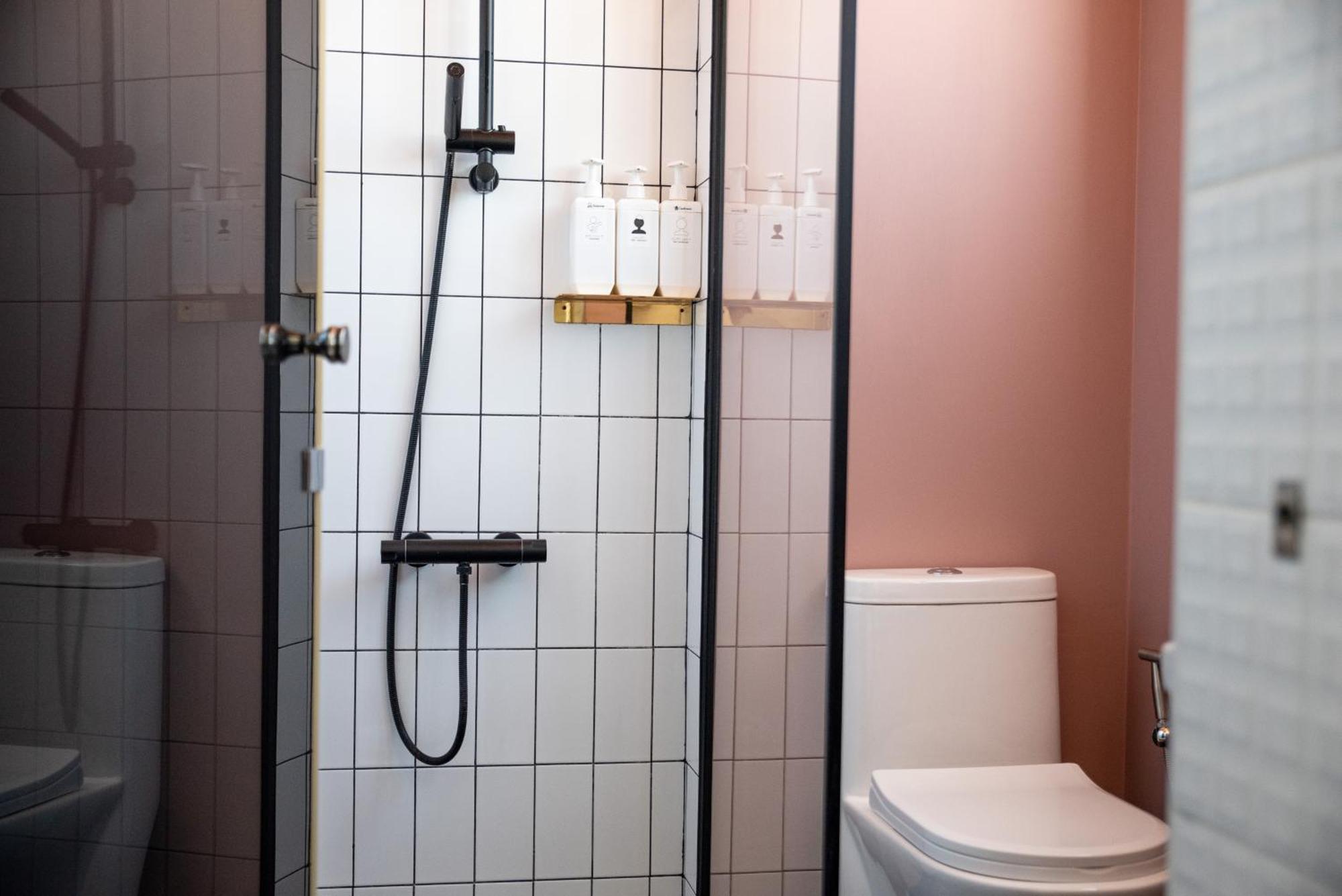 Boy Apartment -Adult Only Hualien Quarto foto